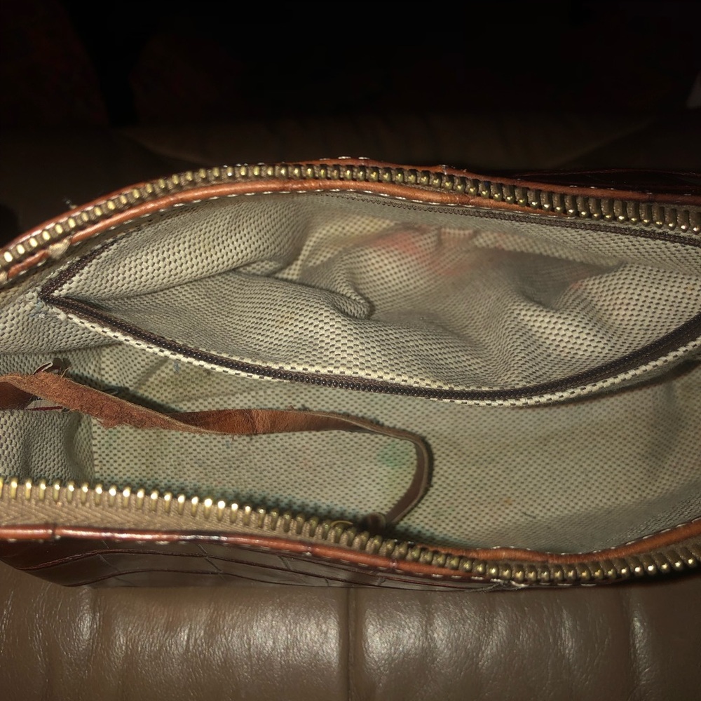 Very nice small Dooney & Bourke purse